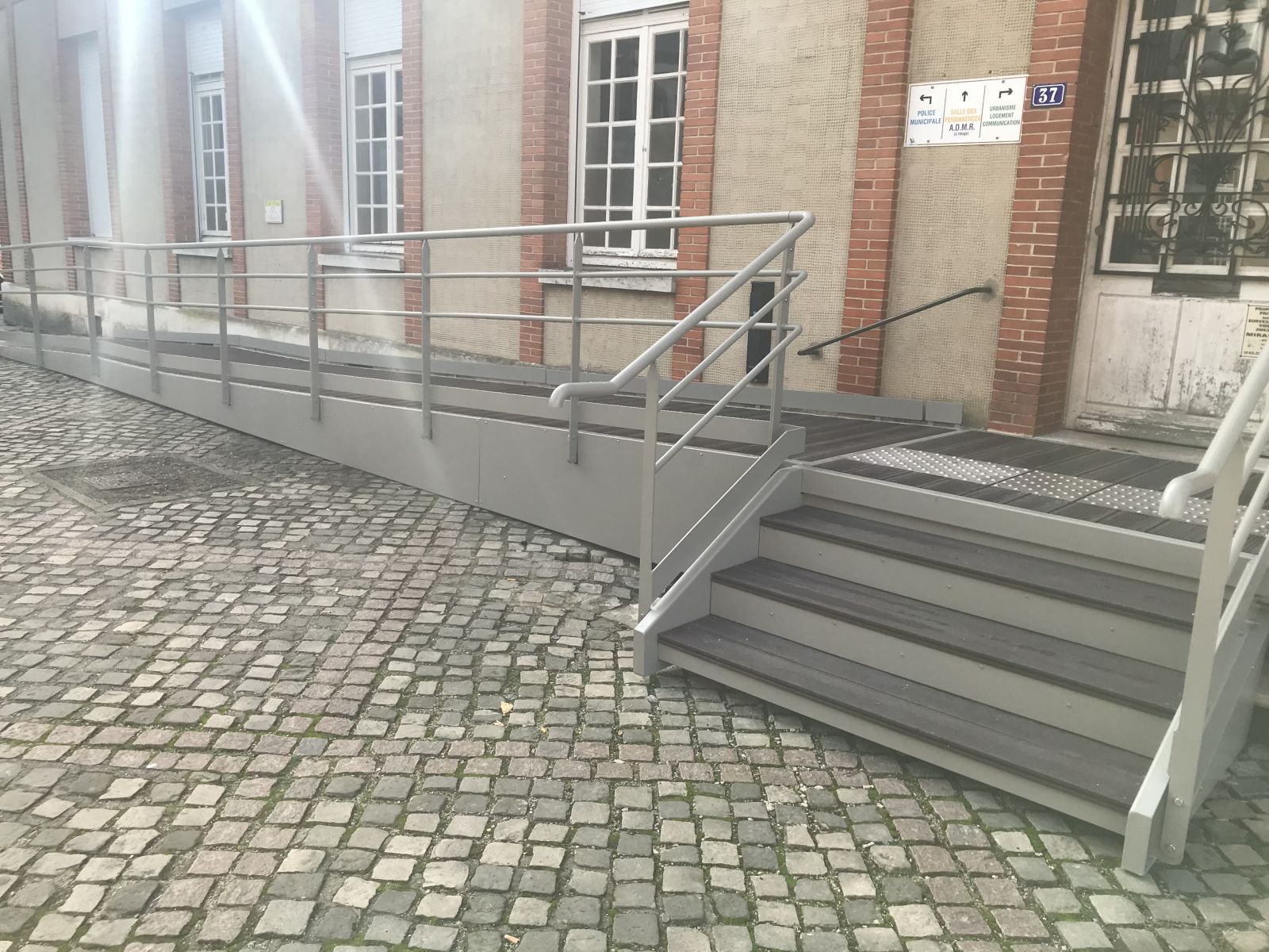 Monte escaliers Amiens 80000